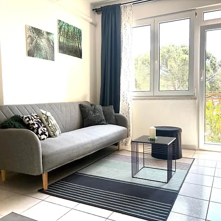 Apartment Apartment Green