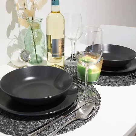 Апартаменти Apartment Green