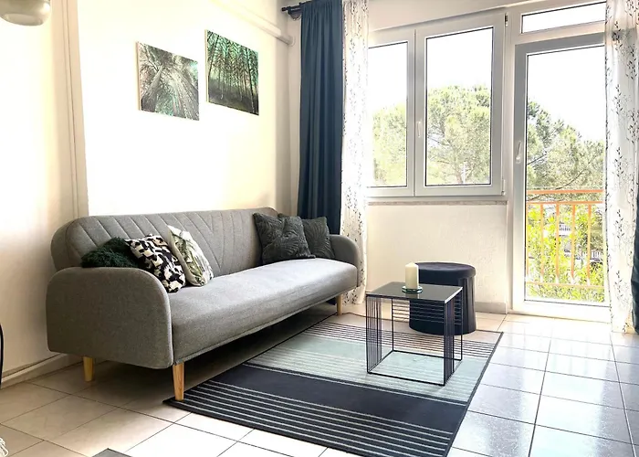 아파트 Apartment Green